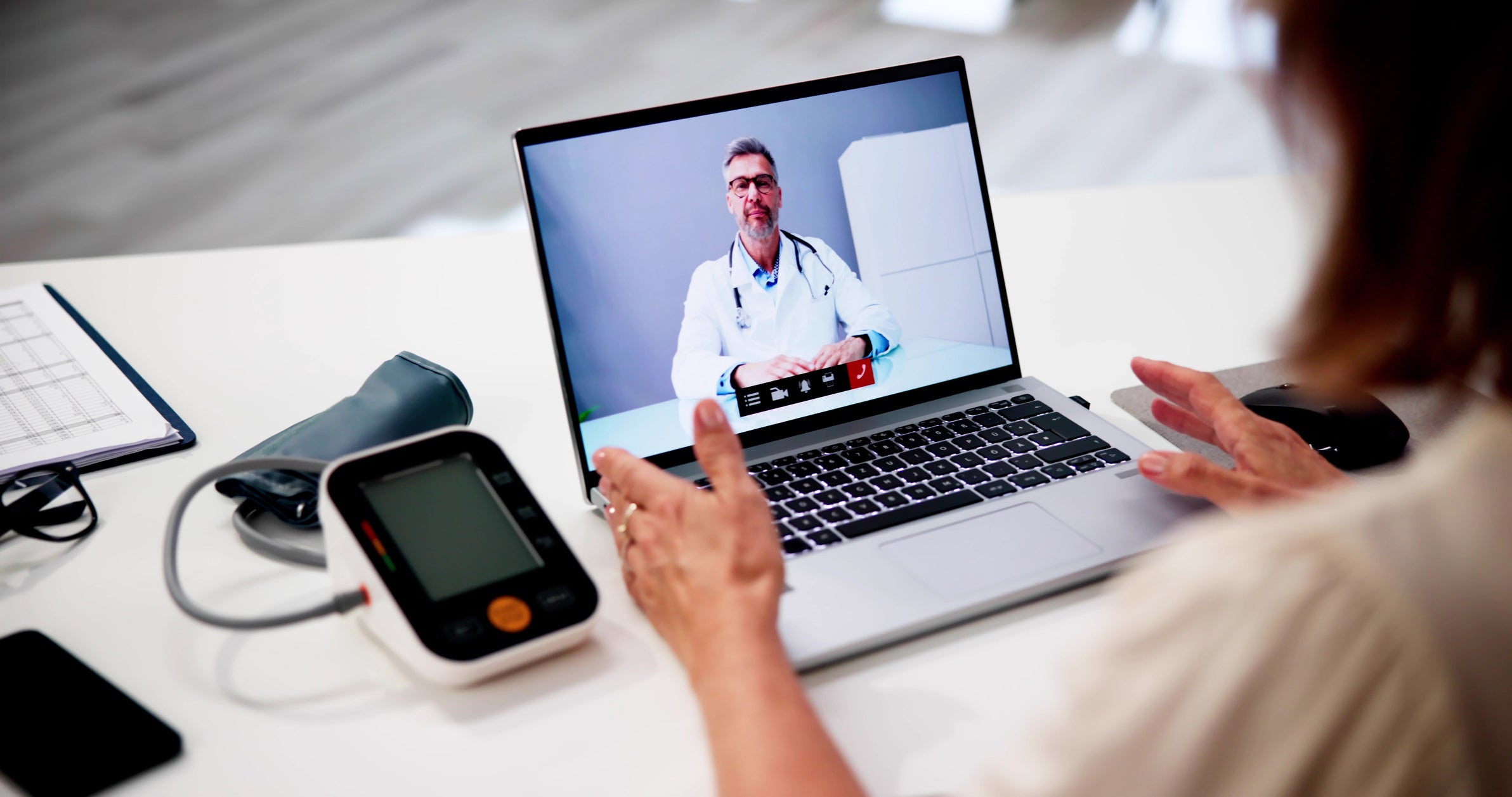 Patient speaks to provider virtually